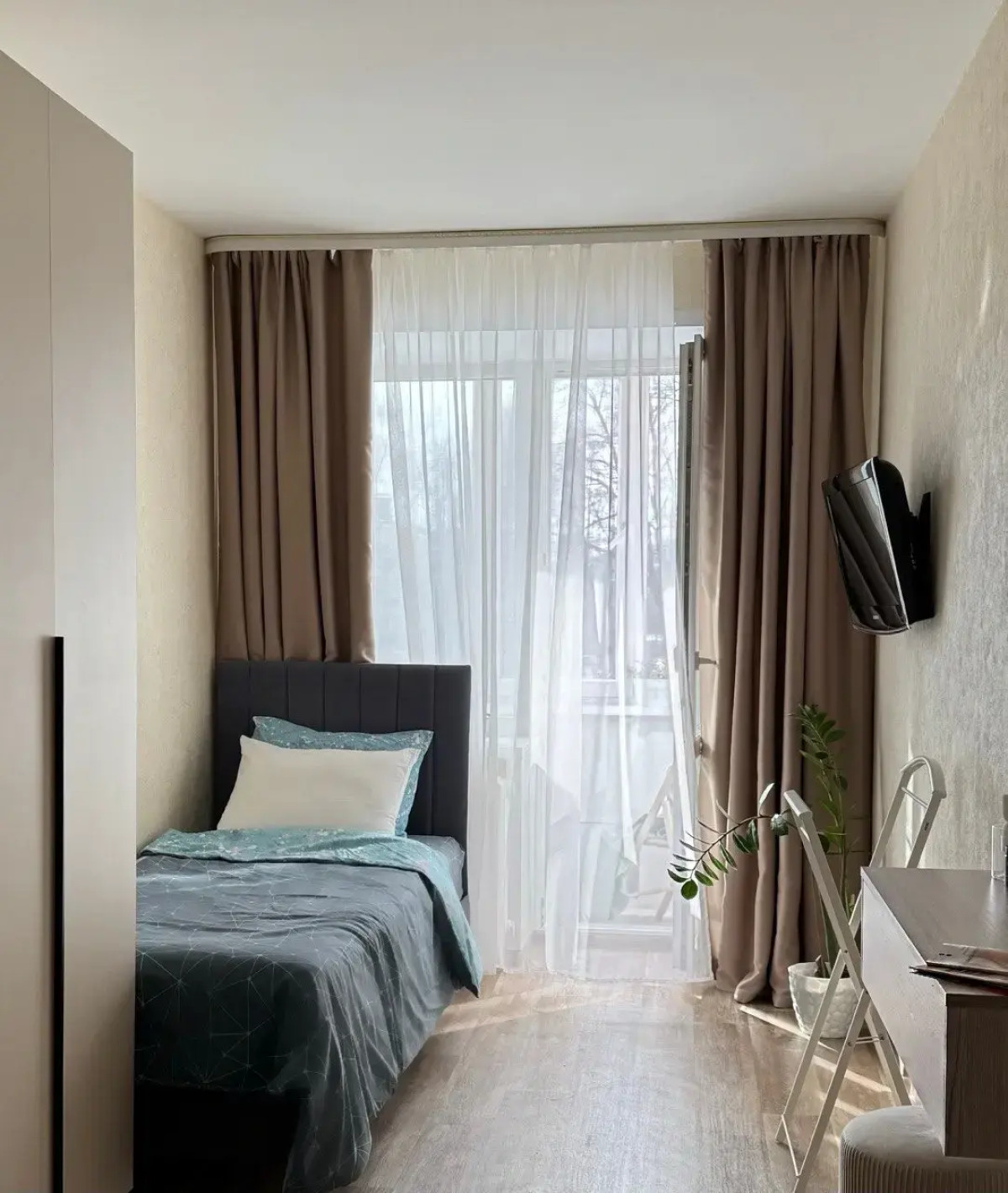 Апартаменты Кремлевская 25  3х Комнатная