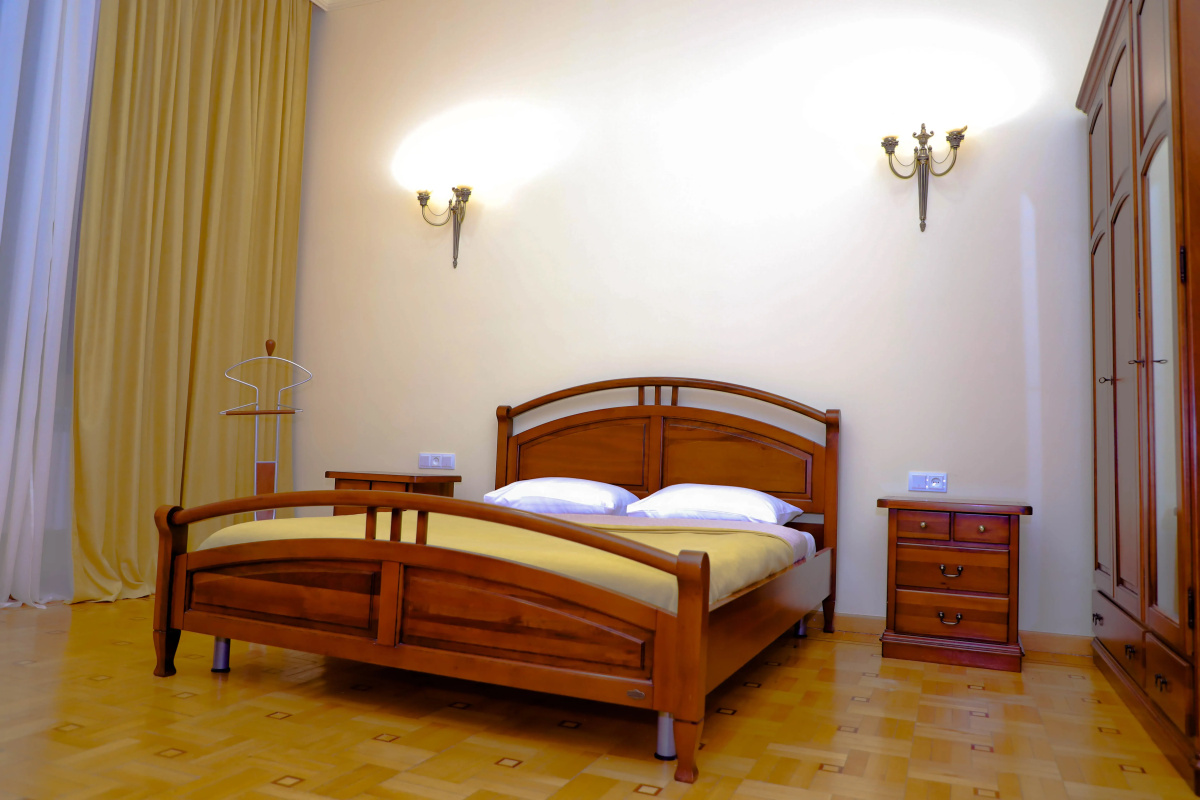 Araks Hotel Complex