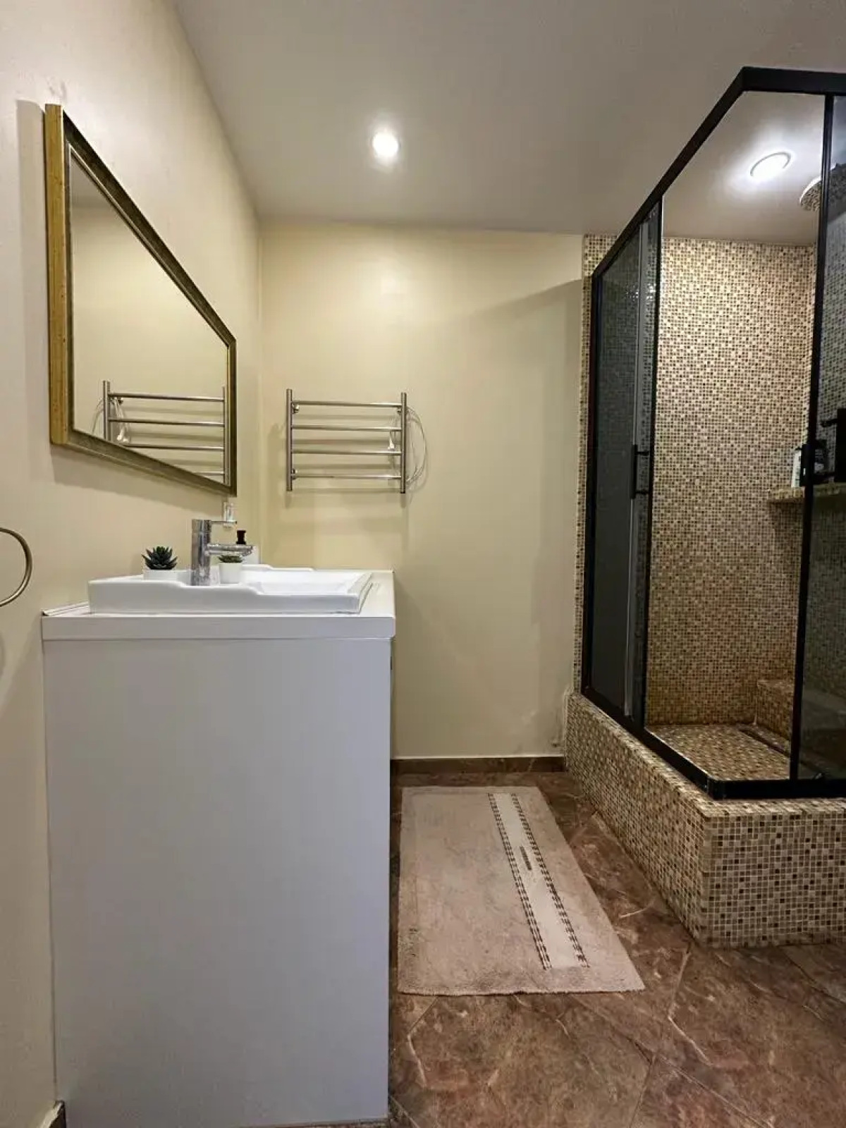 Апартаменты рядом с Кафедральным