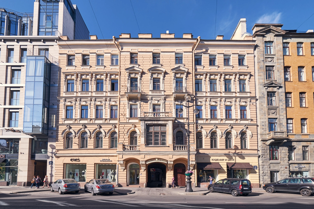 Меблированные комнаты Greenfeel на Невском