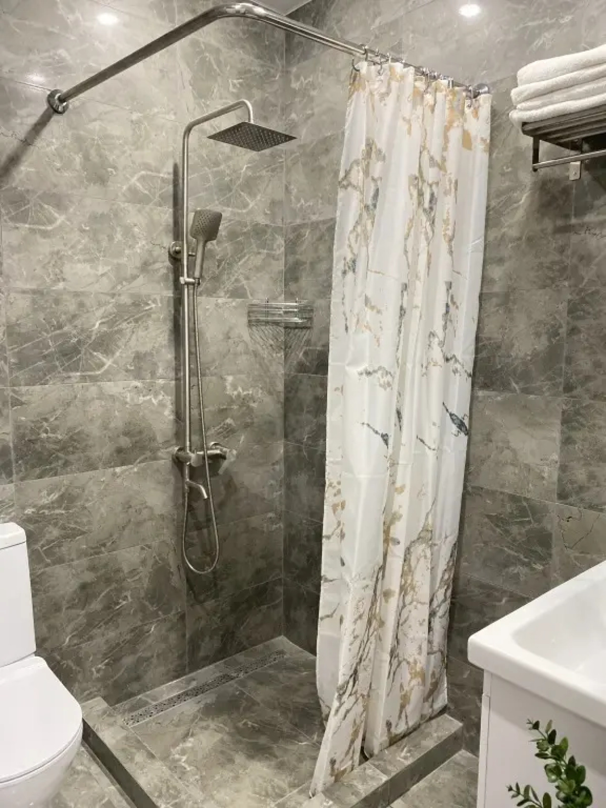 Апартаменты 4 Парка Пион