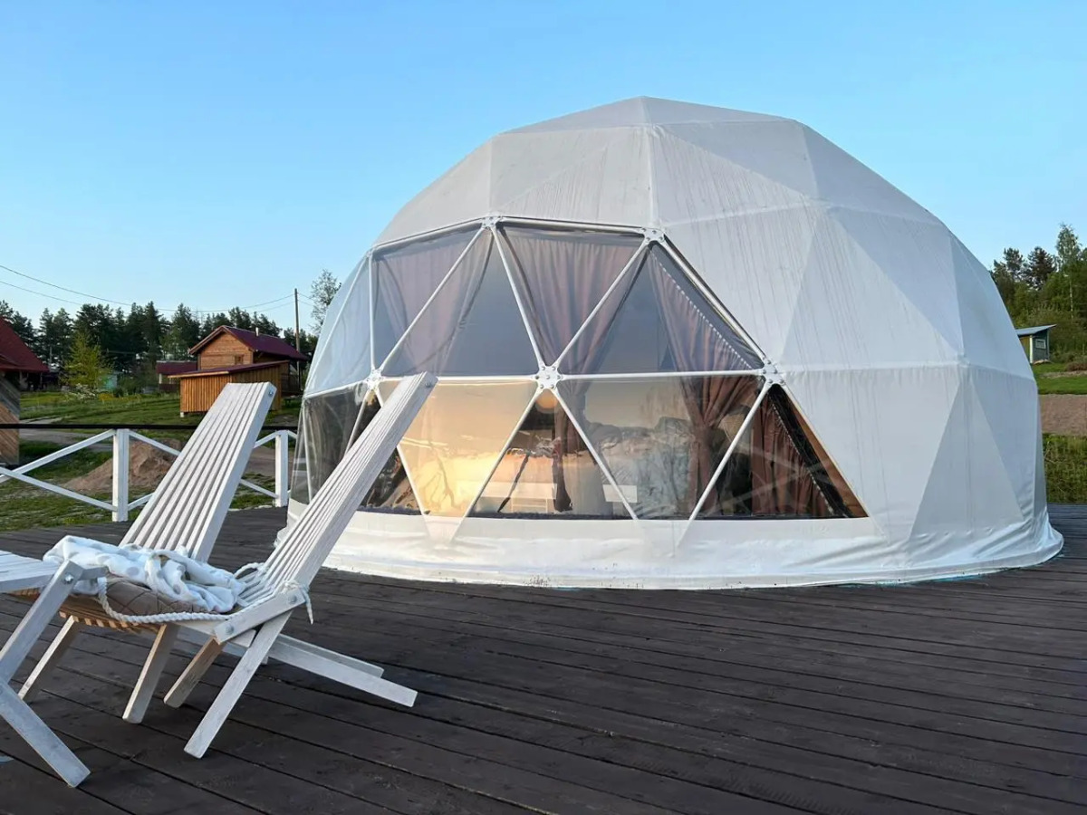 Частный дом на берегу Ладожского озера