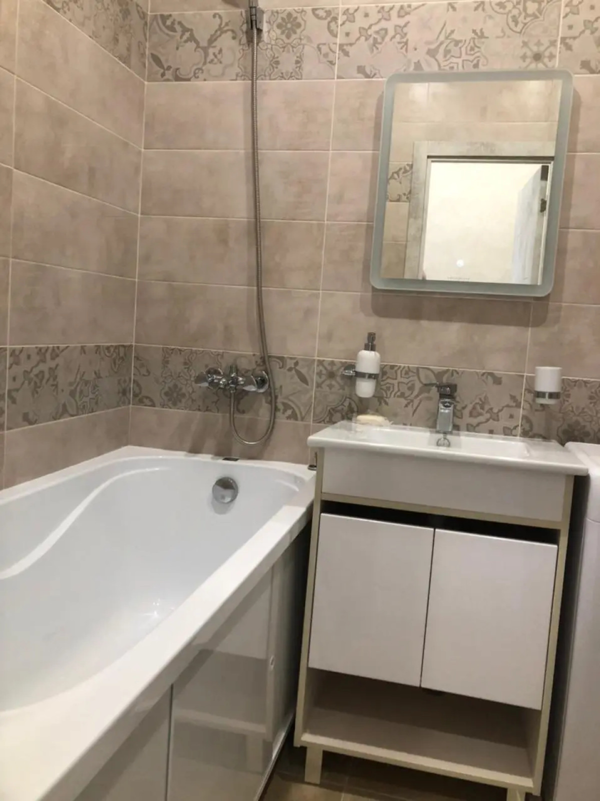 Апартаменты Level Амурская 1A/1