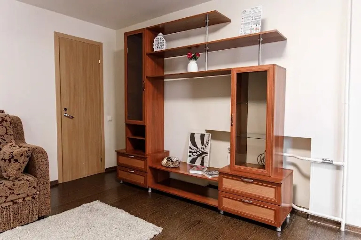 Апартаменты  Дзержинского 13