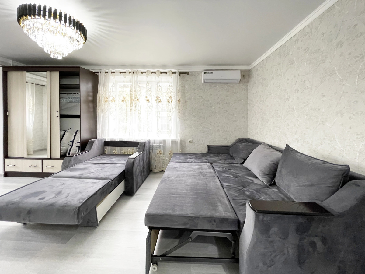 Квартира рядом с набережной города