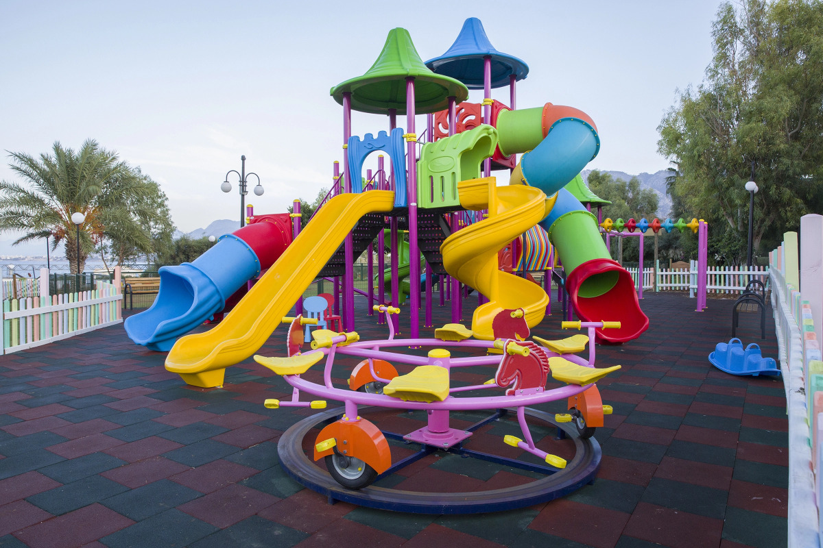 Отель Merit Crystal Cove Casino & SPA