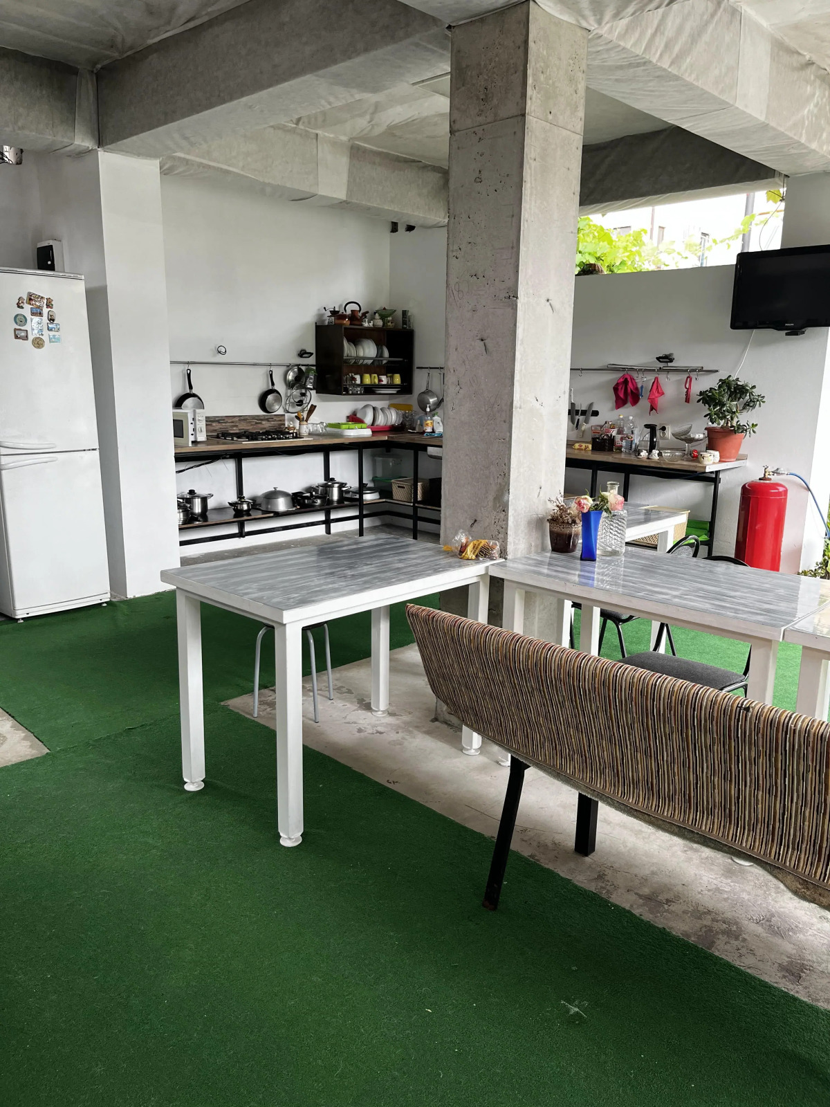 Апартаменты Стандартные трехместные с ванной комнатой