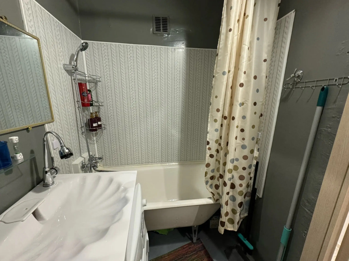 Квартира На 50 лет Октября 19