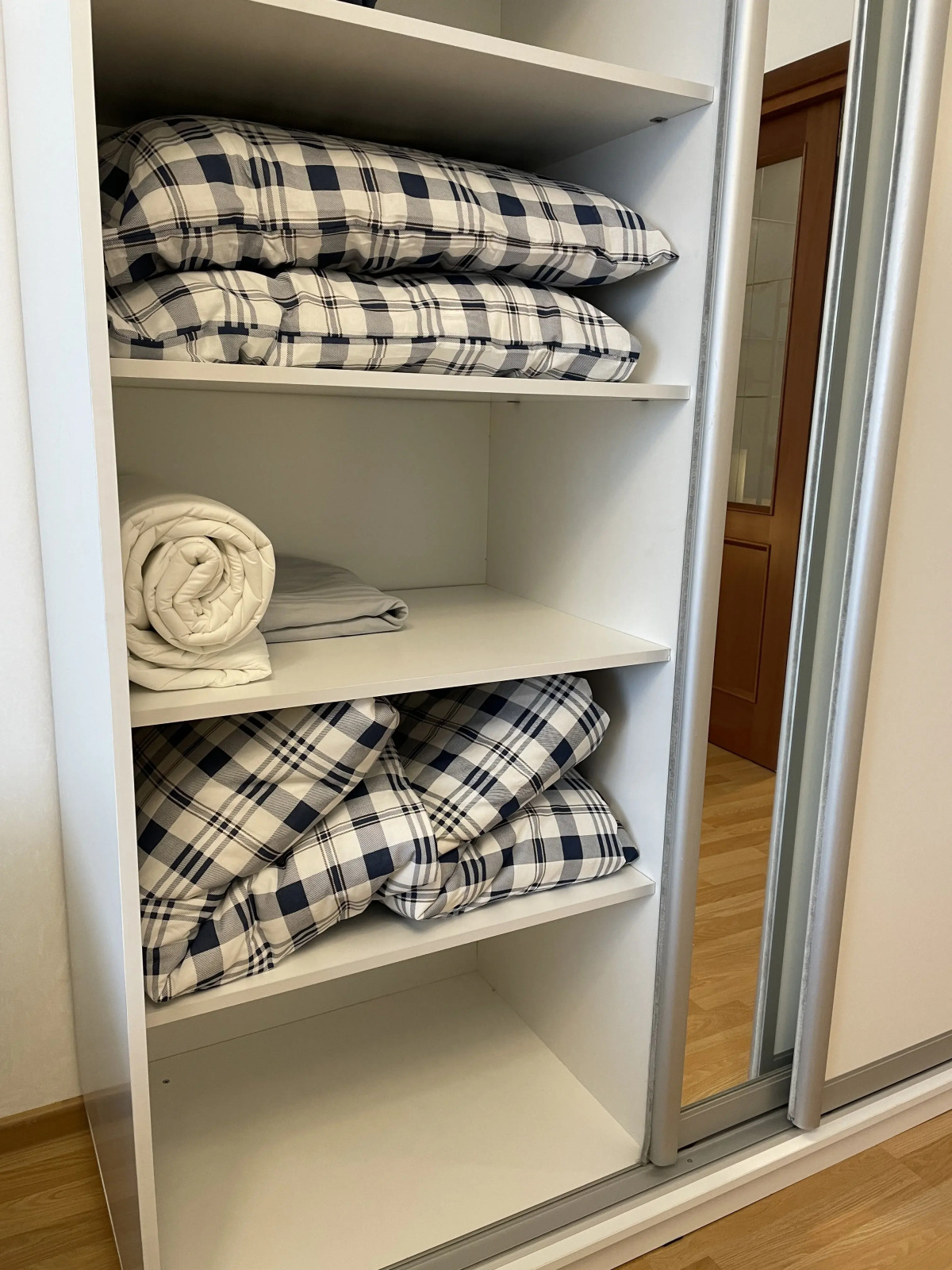 Апартаменты в Центре у жд Вокзала