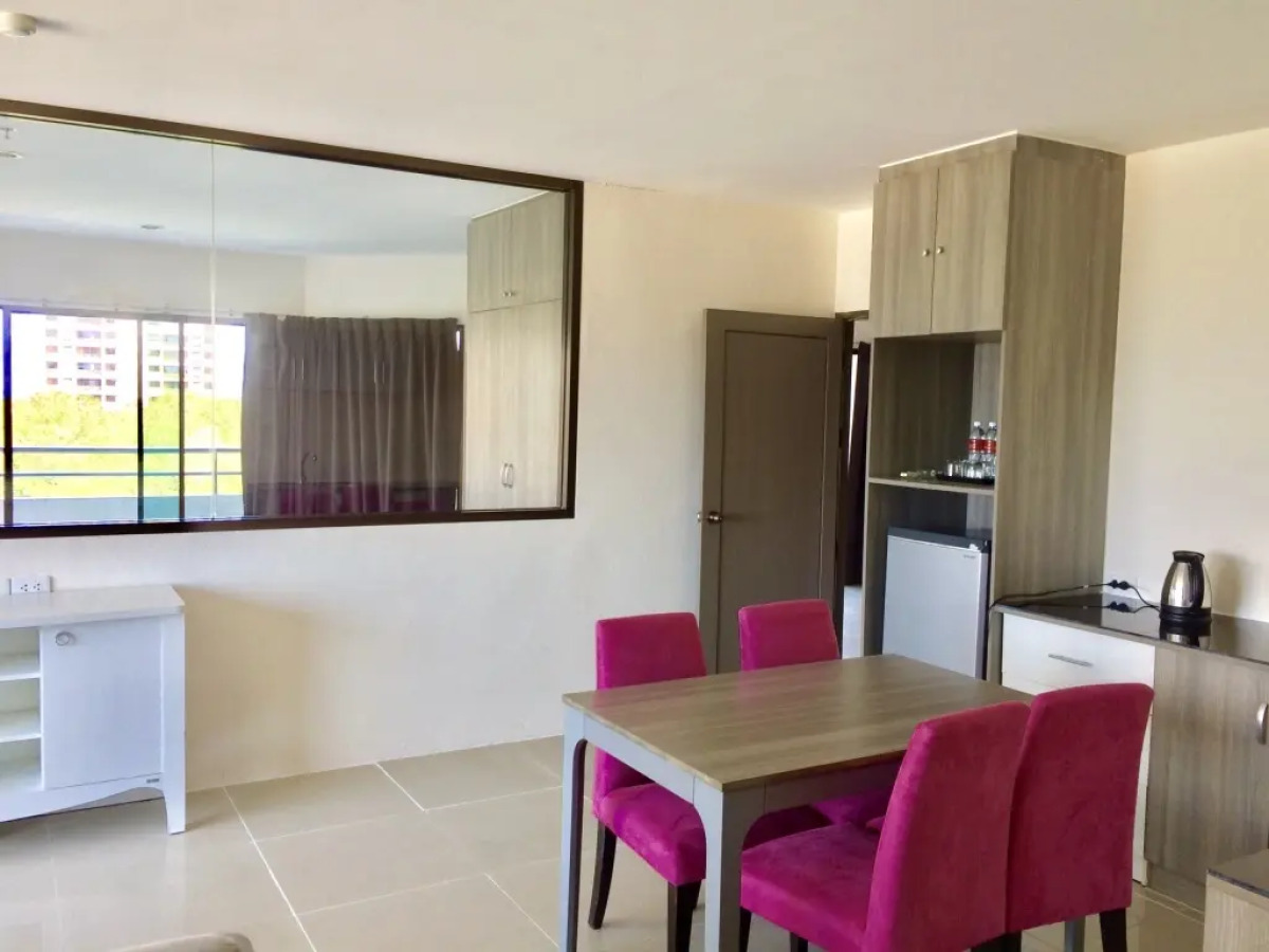 Апартаменты R-Con Wongamat