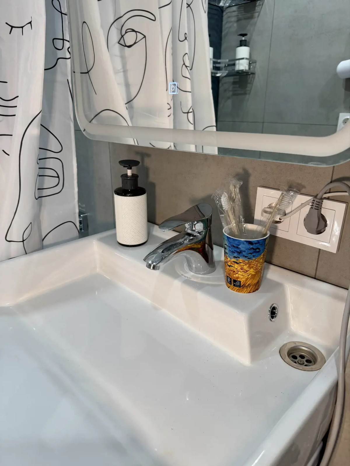 Квартира Уютная квартира с новым ремонтом на ЖД вокзале Владивостока