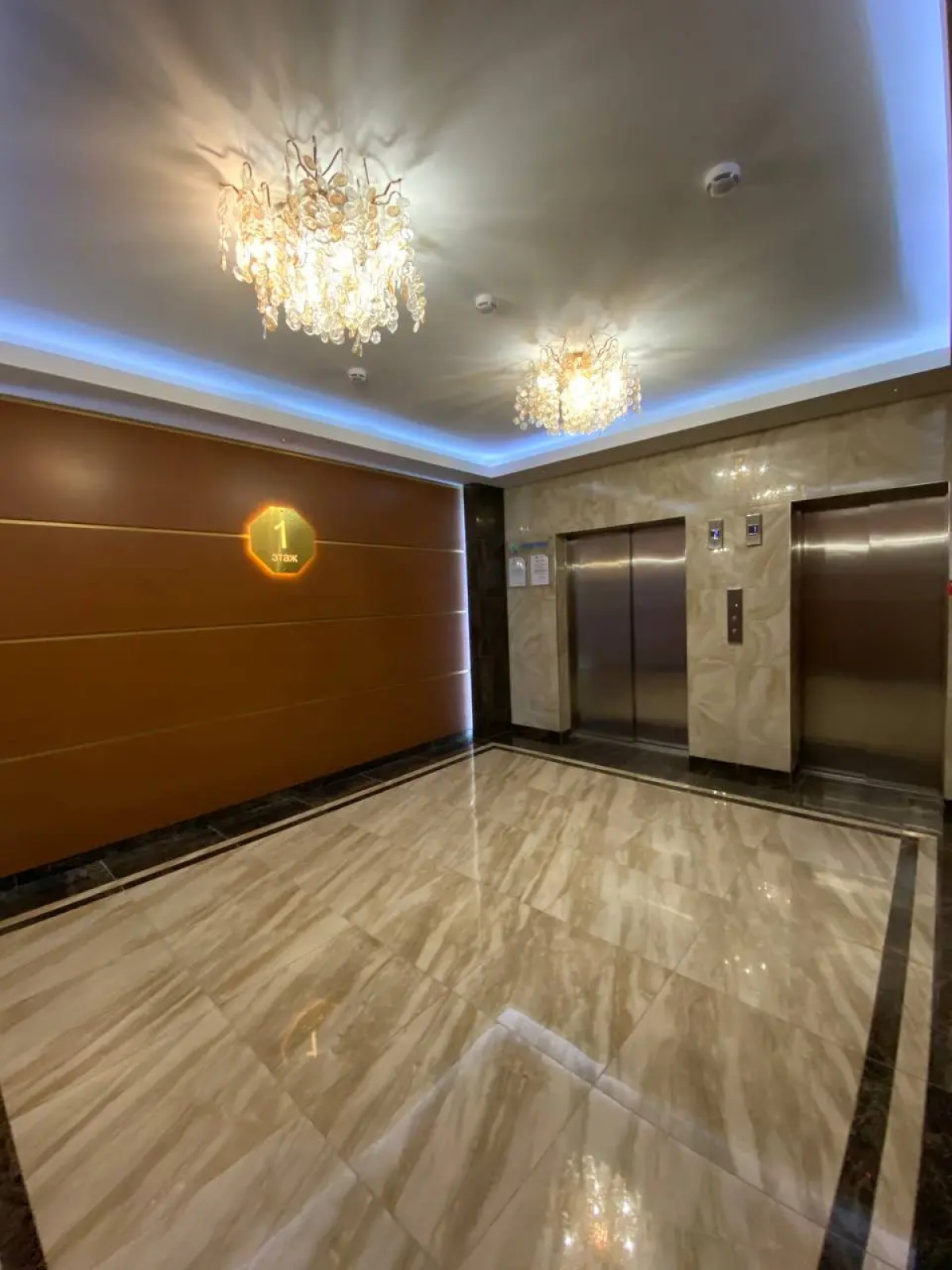 Апартаменты С Бассейном на Крыше