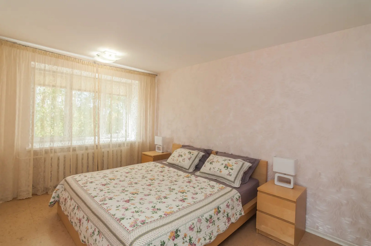 Апартаменты ЕКАТЕРИНИНСКАЯ 167