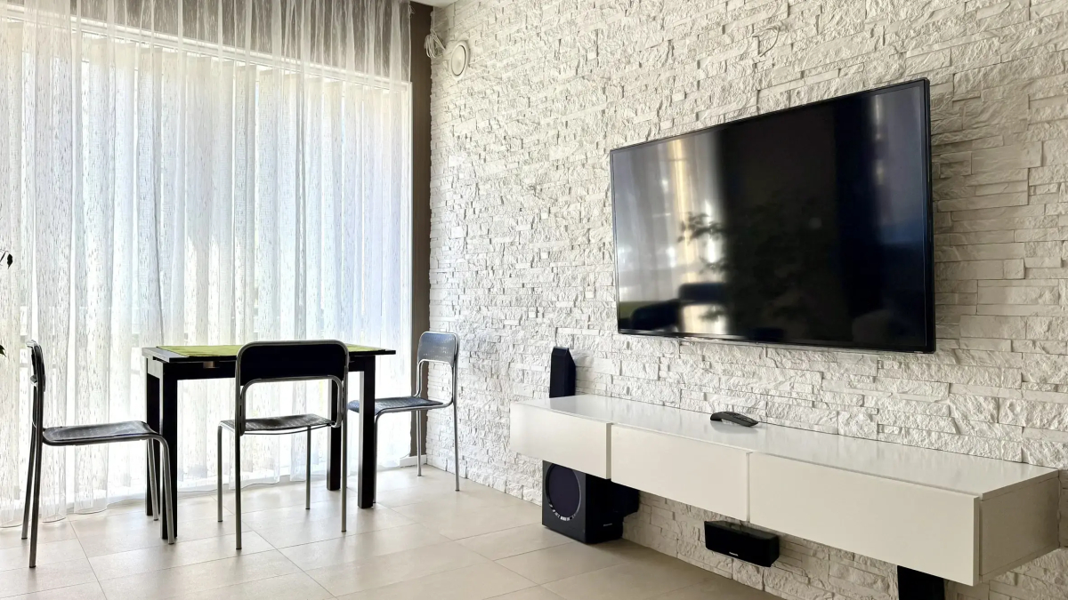 Апартаменты ApartMari Просторная 2-комнатная квартира рядом с Балтийским побережьем