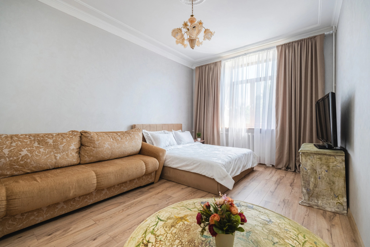 Квартира Двухкомнатная возле вокзала