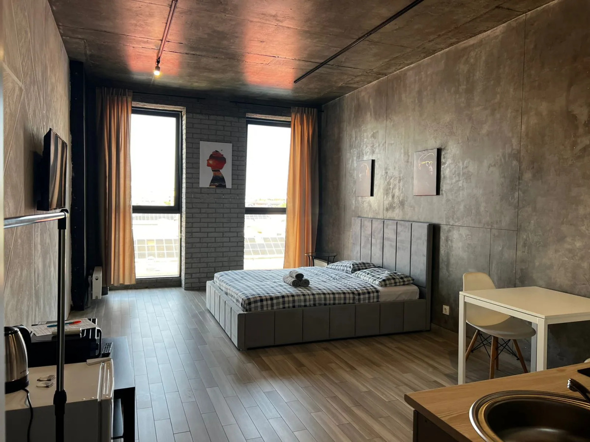 Апартаменты на Верхнеторговой 4