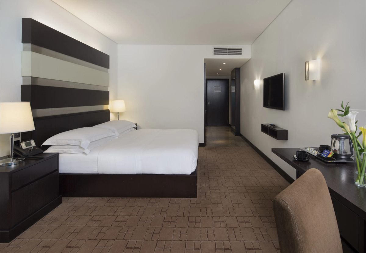 Dubai International Hotel