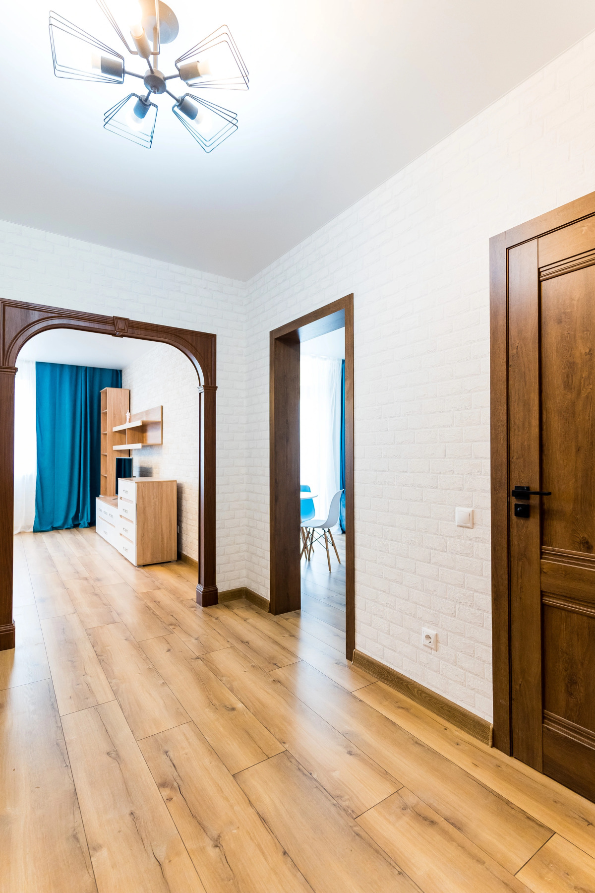 Aпартаменты с Дизайнерским Ремонтом от LetoApart