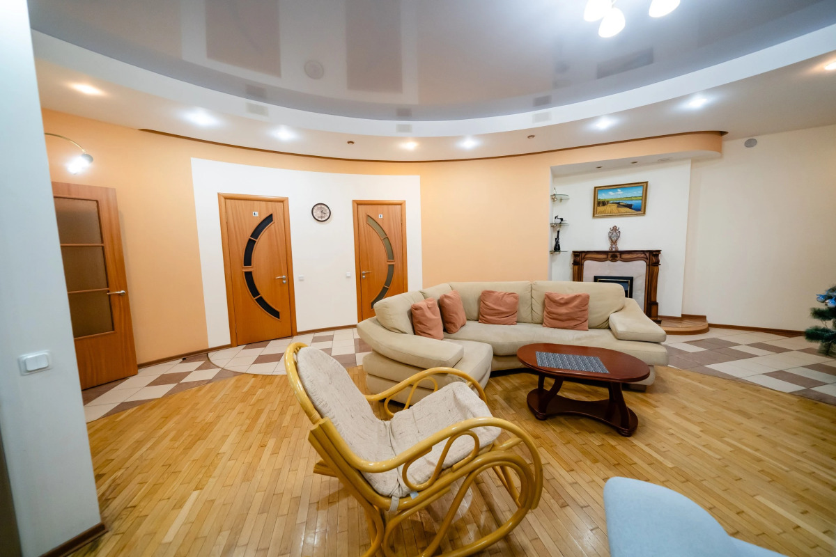 Апартаменты на Гороховой улице 4