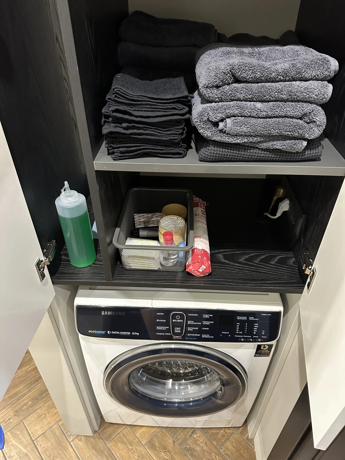 Квартира Двухкомнатная квартира в зеленом районе