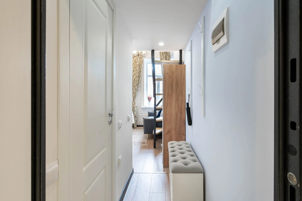 Квартира Уютная Студия на Петроградской Стороне