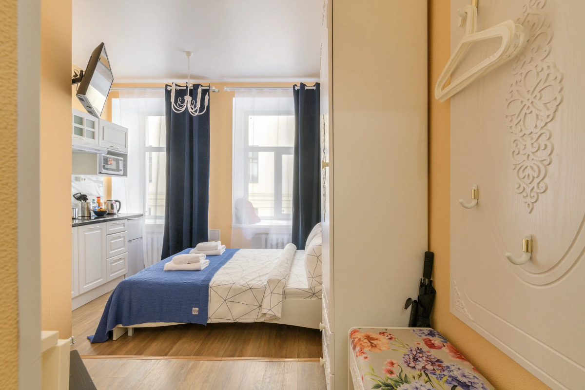 Квартира третья студия на Большом пр. Петроградки