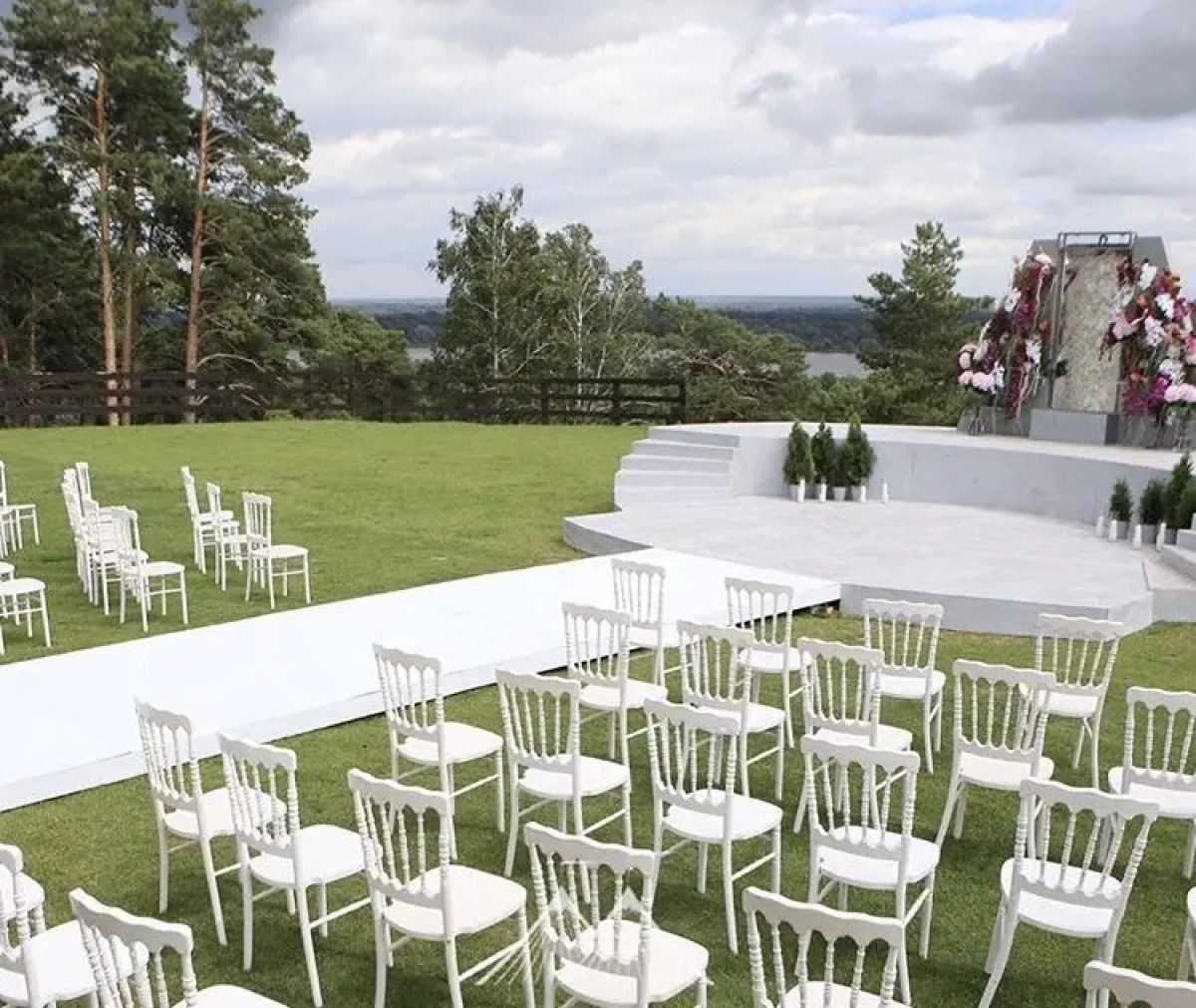 Отель Авальман