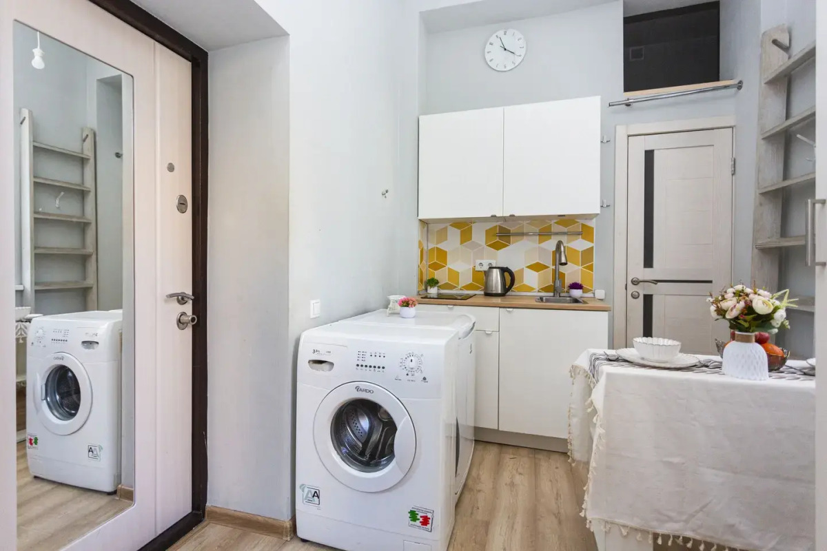 Квартира на Клинской 8с1