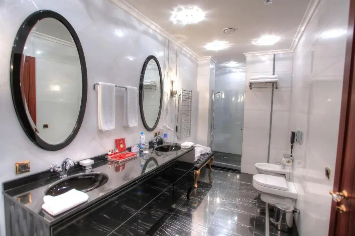 Отель Lake Palace 