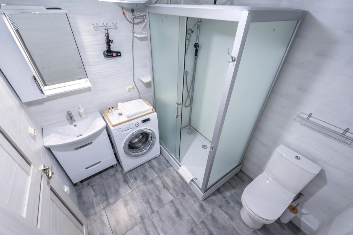 Апартаменты Эксклюзивные с ванной на балконе и видом на Marriott в ЖК Центральный