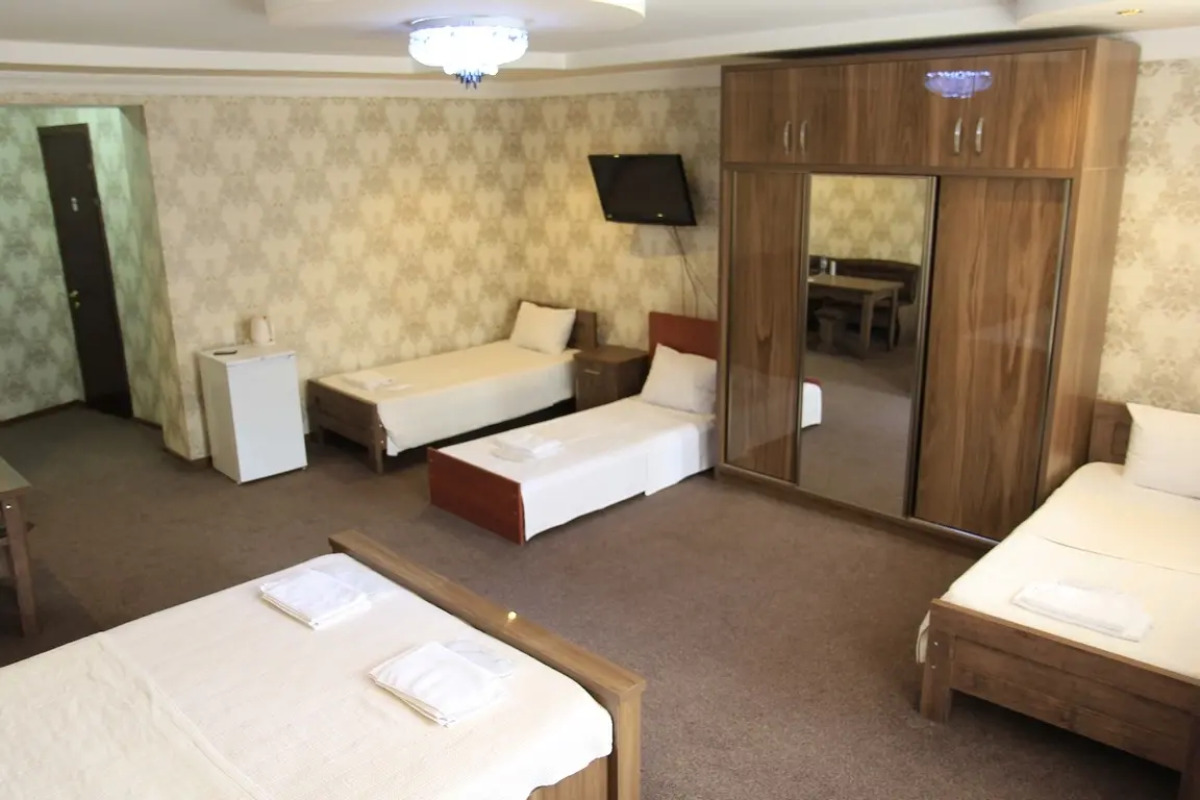 Отель New Palace Shardeni