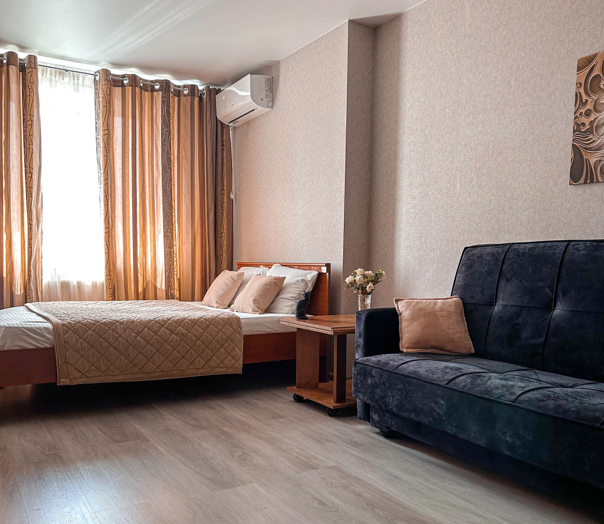 Апартаменты Двухкомнатные Апартаменты на Краснодонской