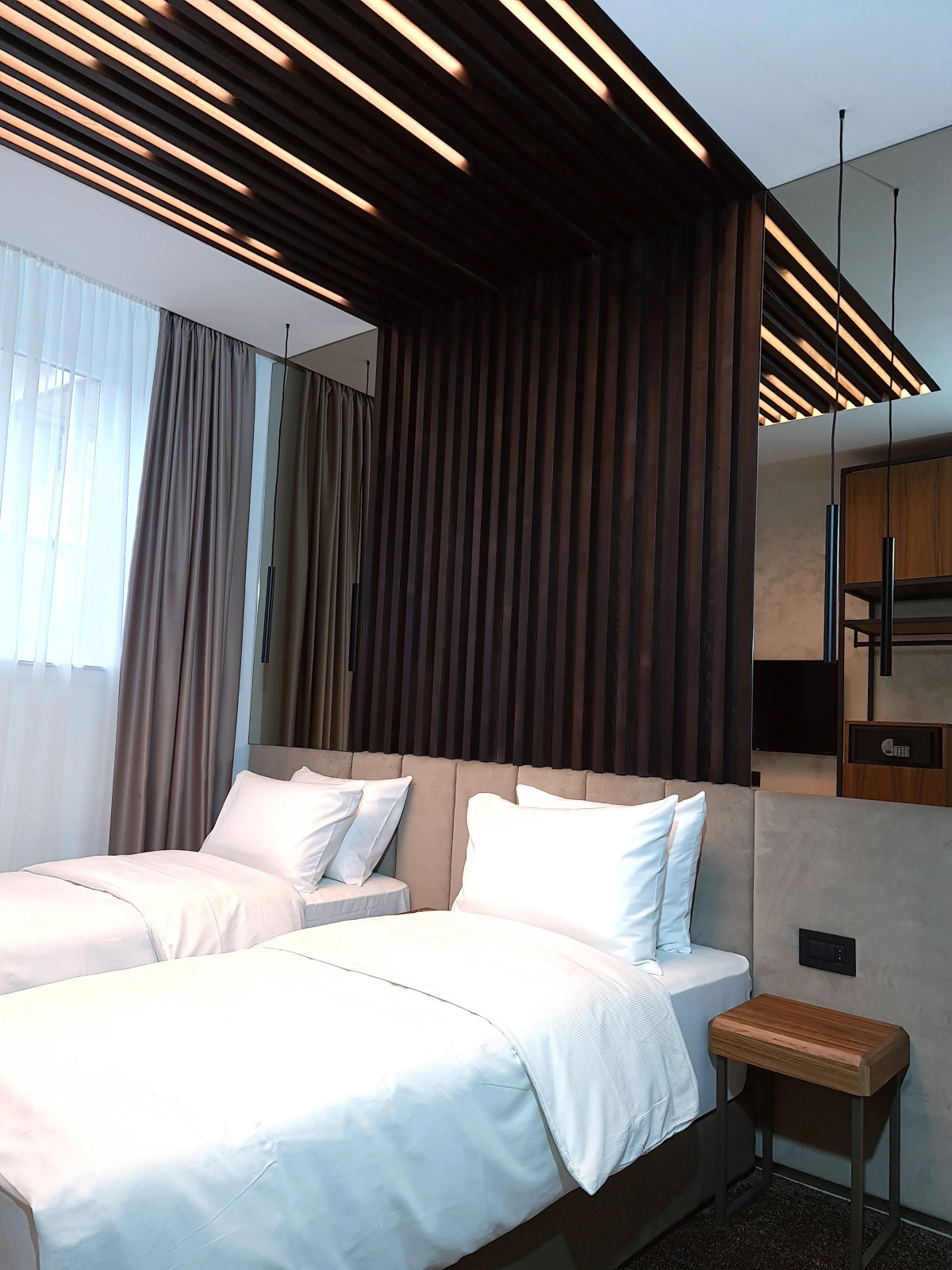 Отель The Location