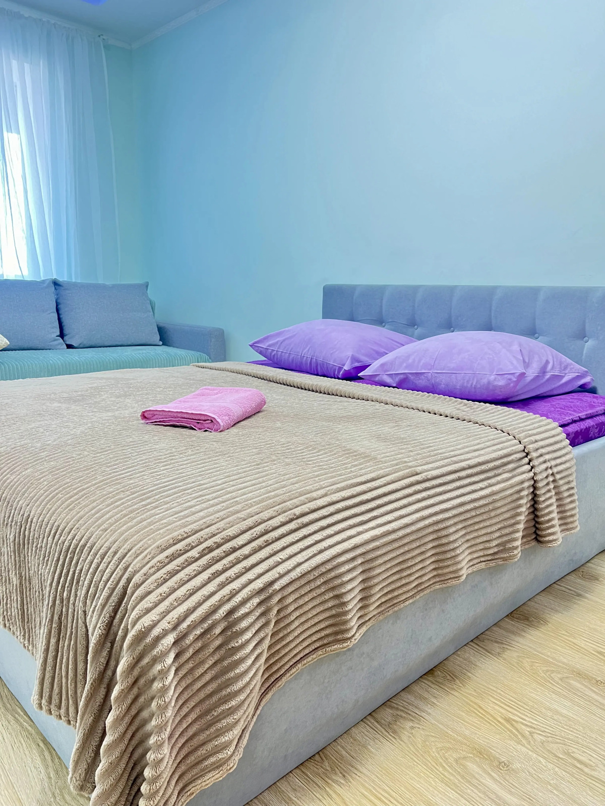 Квартира двухкомнатная в центре города в элитном доме