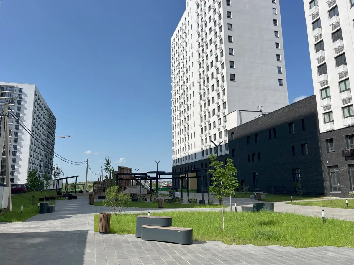 Квартира на Яшиной 4