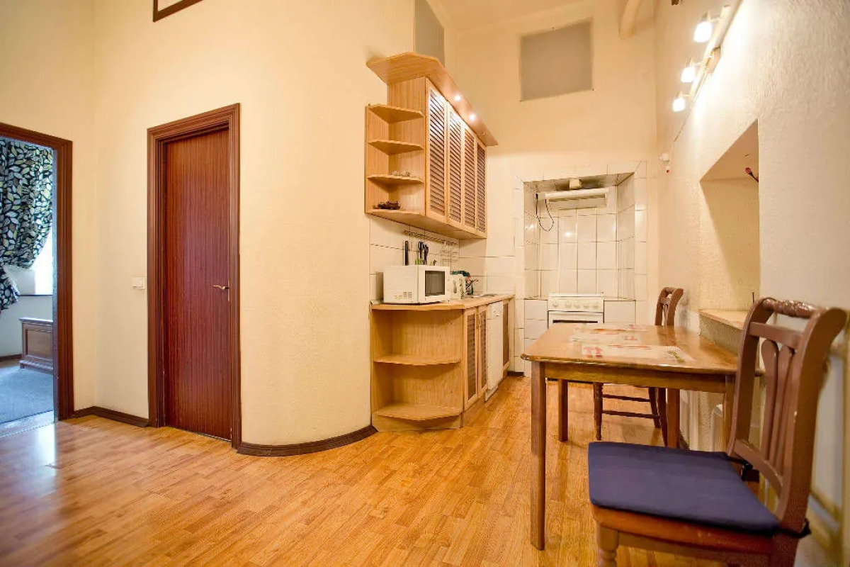 Апартаменты на Большой Конюшенной