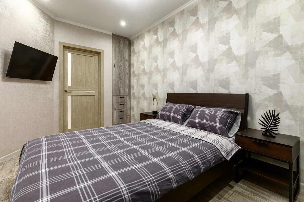 Апартаменты двухкомнатные LUX с видом на ДОН №10