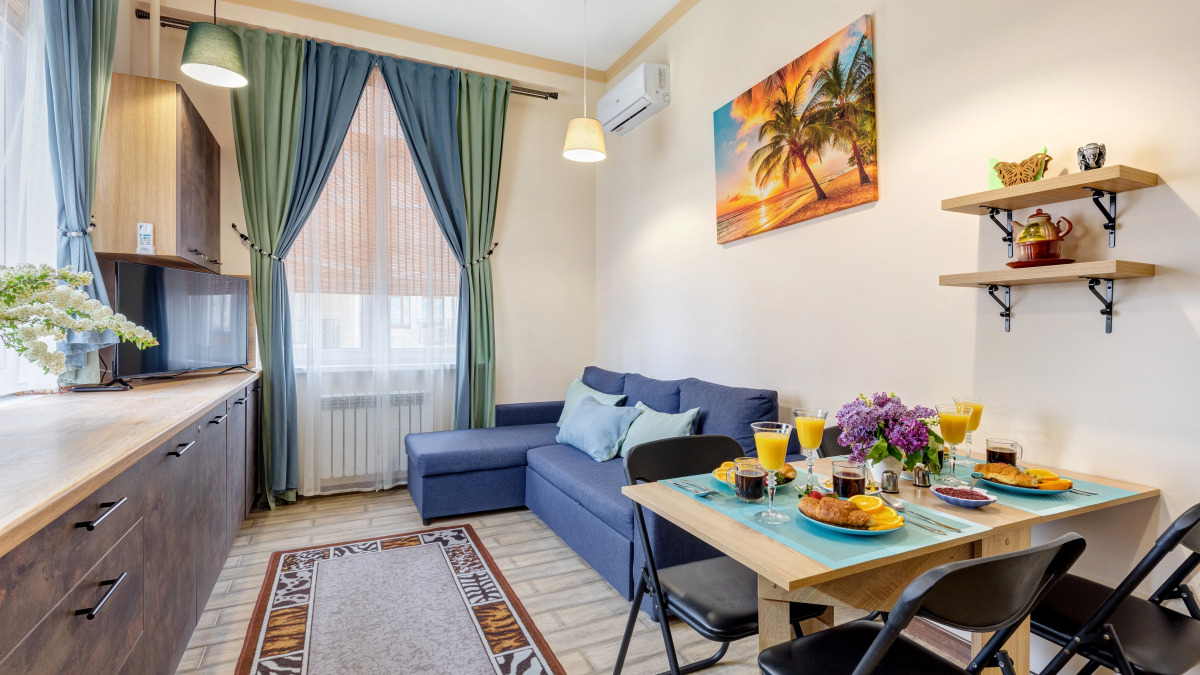 Апартаменты "Наутилус" с балконом в ЖК Черноморский 2