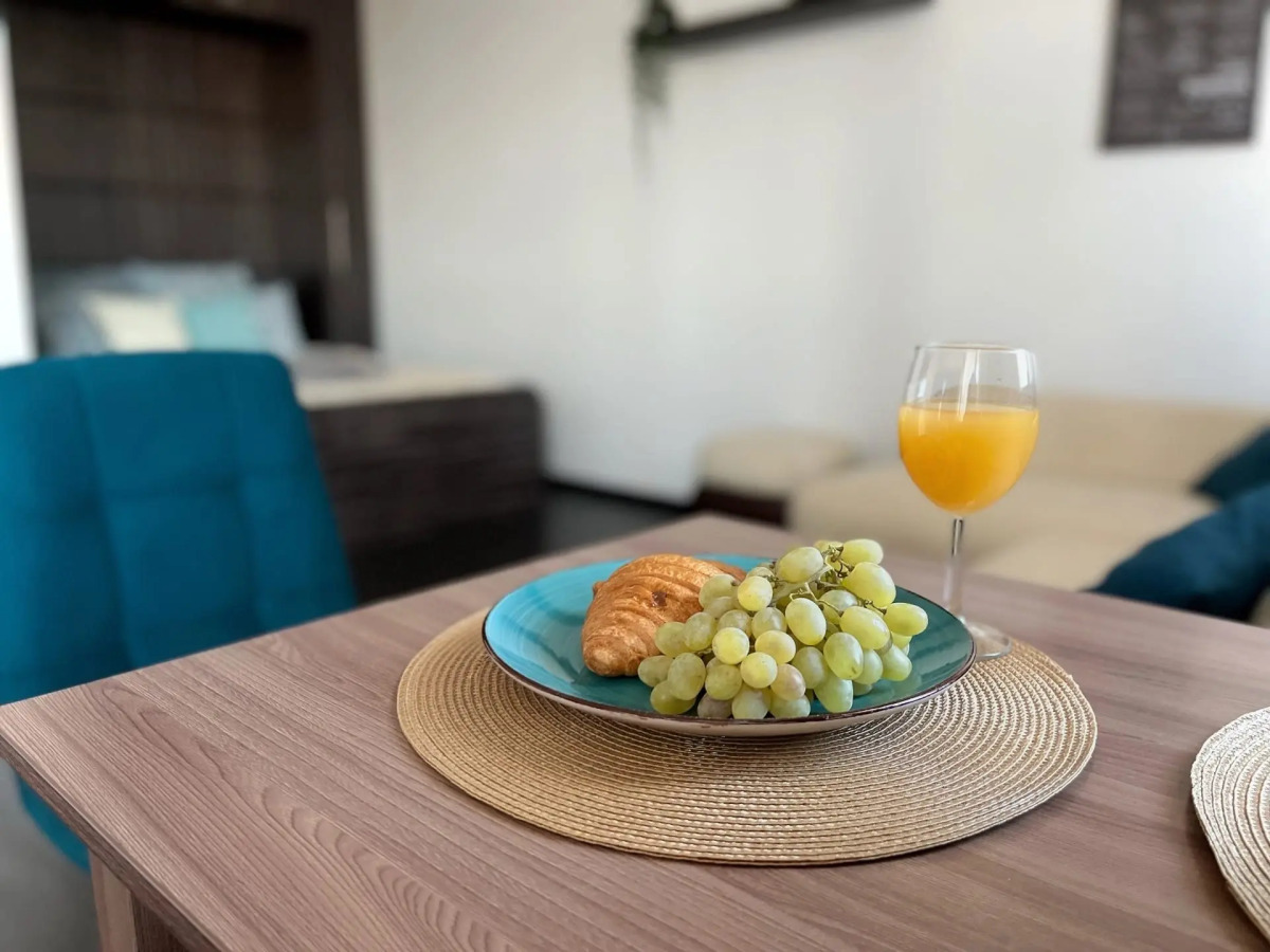 Апартаменты White Sea Чеснокова 5