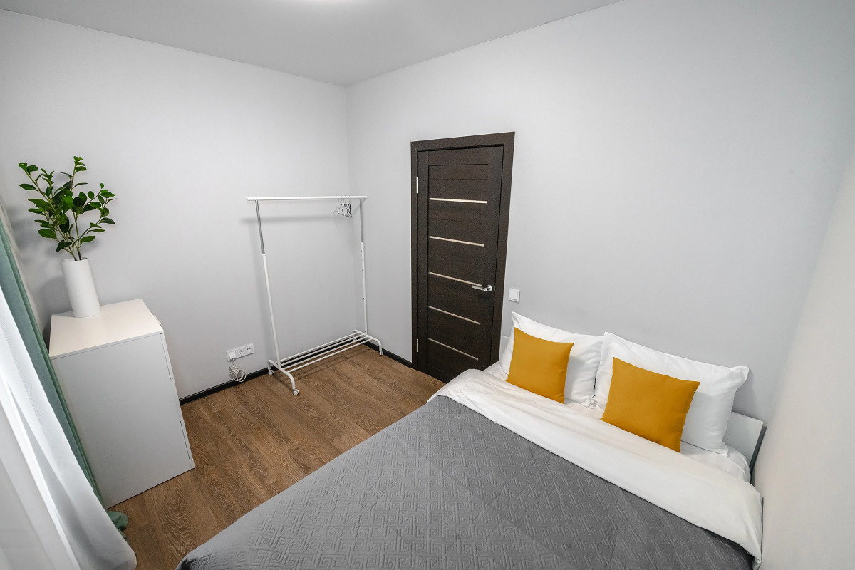 Апартаменты TopHouse на Черняховского 9 трехкомнатные