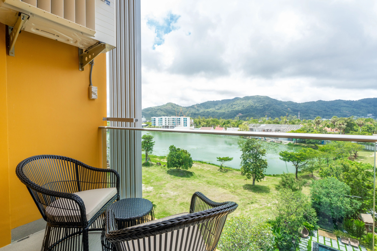 Апартаменты Lakeside Residences by NLA