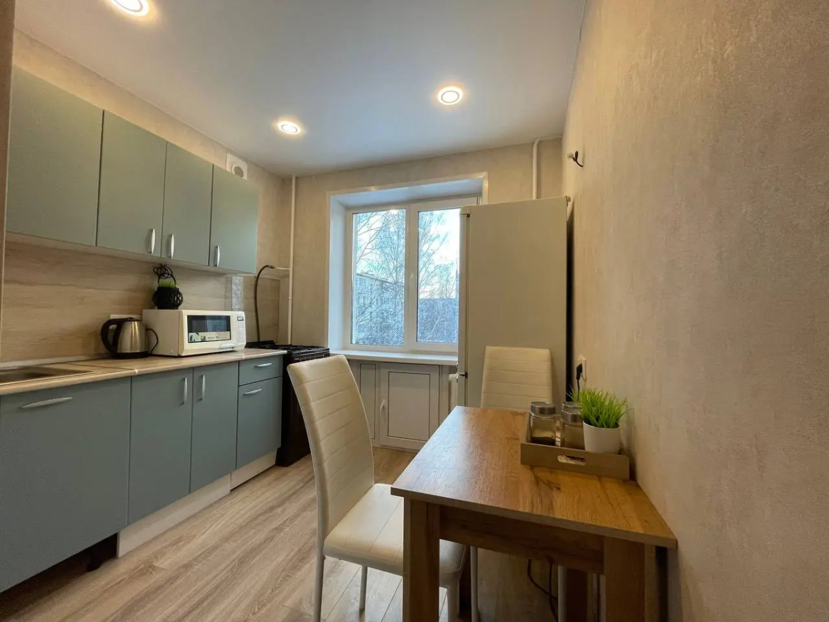 Квартира на Песочной 18