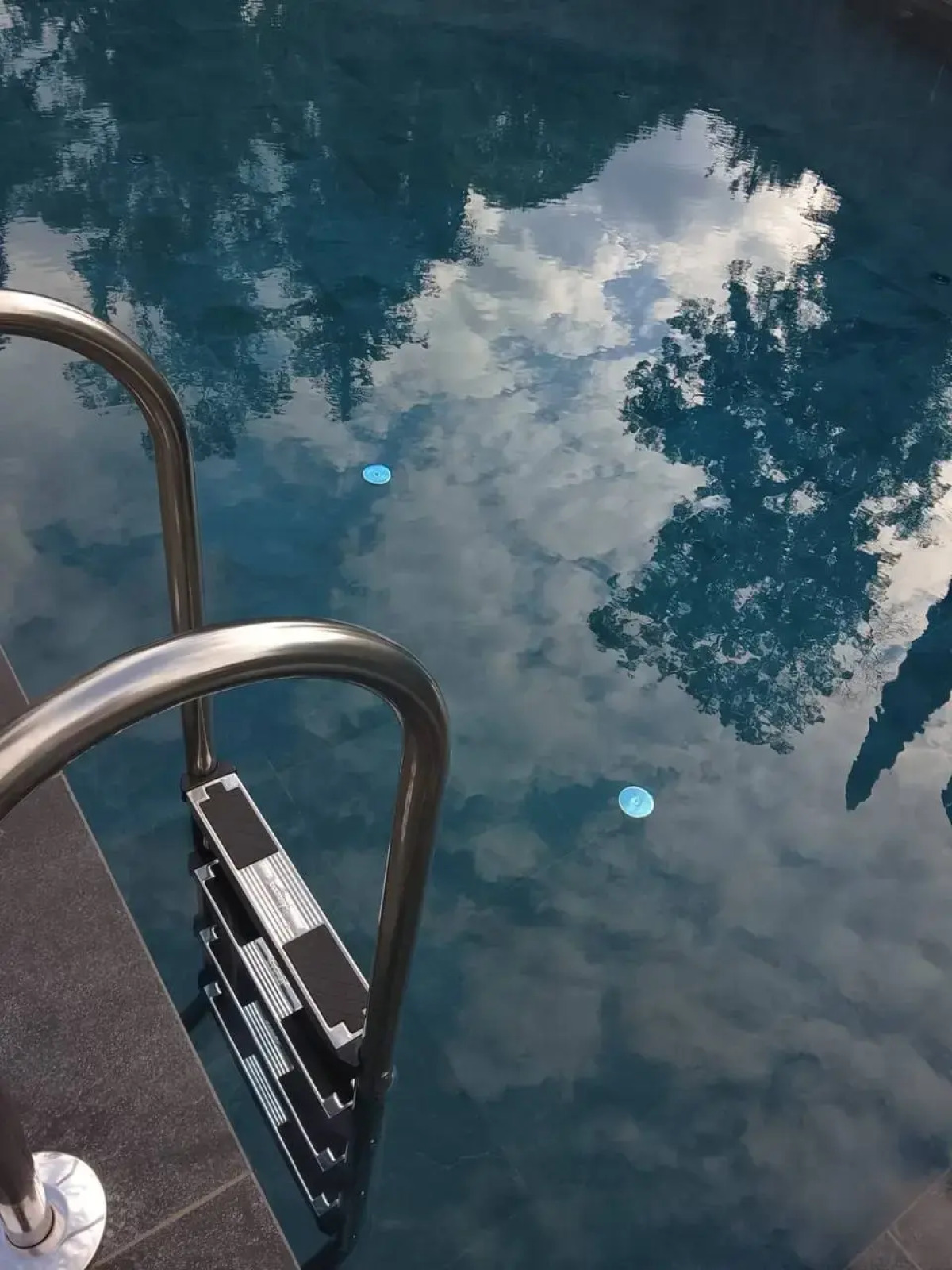 Апартаменты Новые Уютные в Сочи