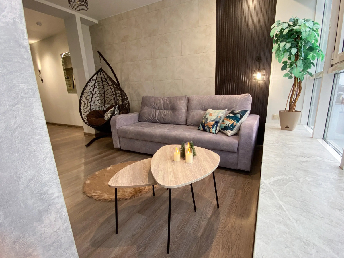 Апартаменты в ЖК Аквамарин у ТЦ Аквамолл 1307