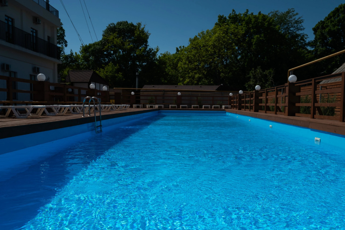 Отель Августин