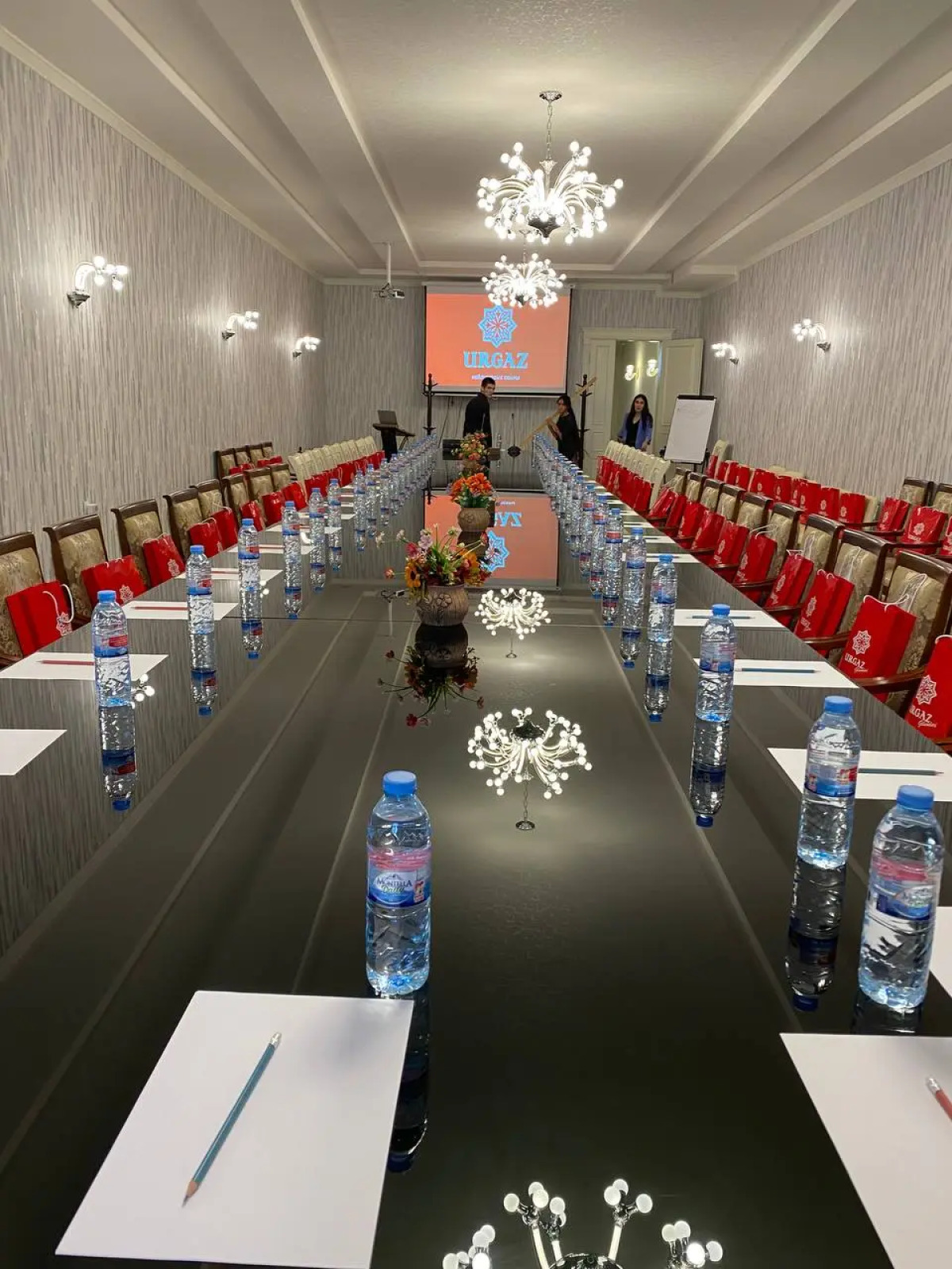 Отель Alexander