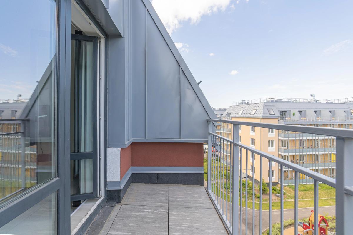 Апартаменты Двухкомнатная Квартира на Мансардном Этаже