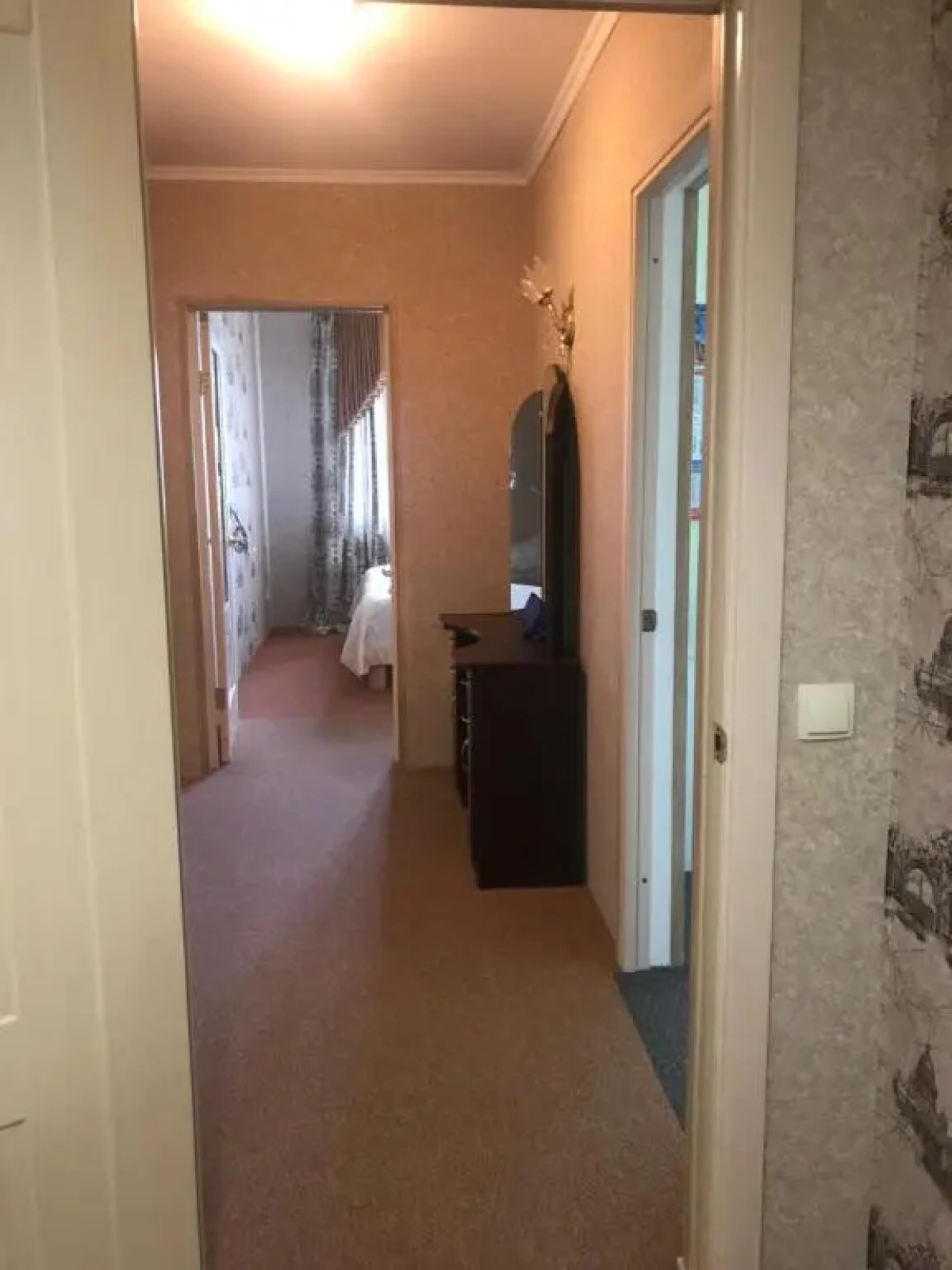 Апартаменты 3 комнаты в Центре рядом с Электричкой на Море