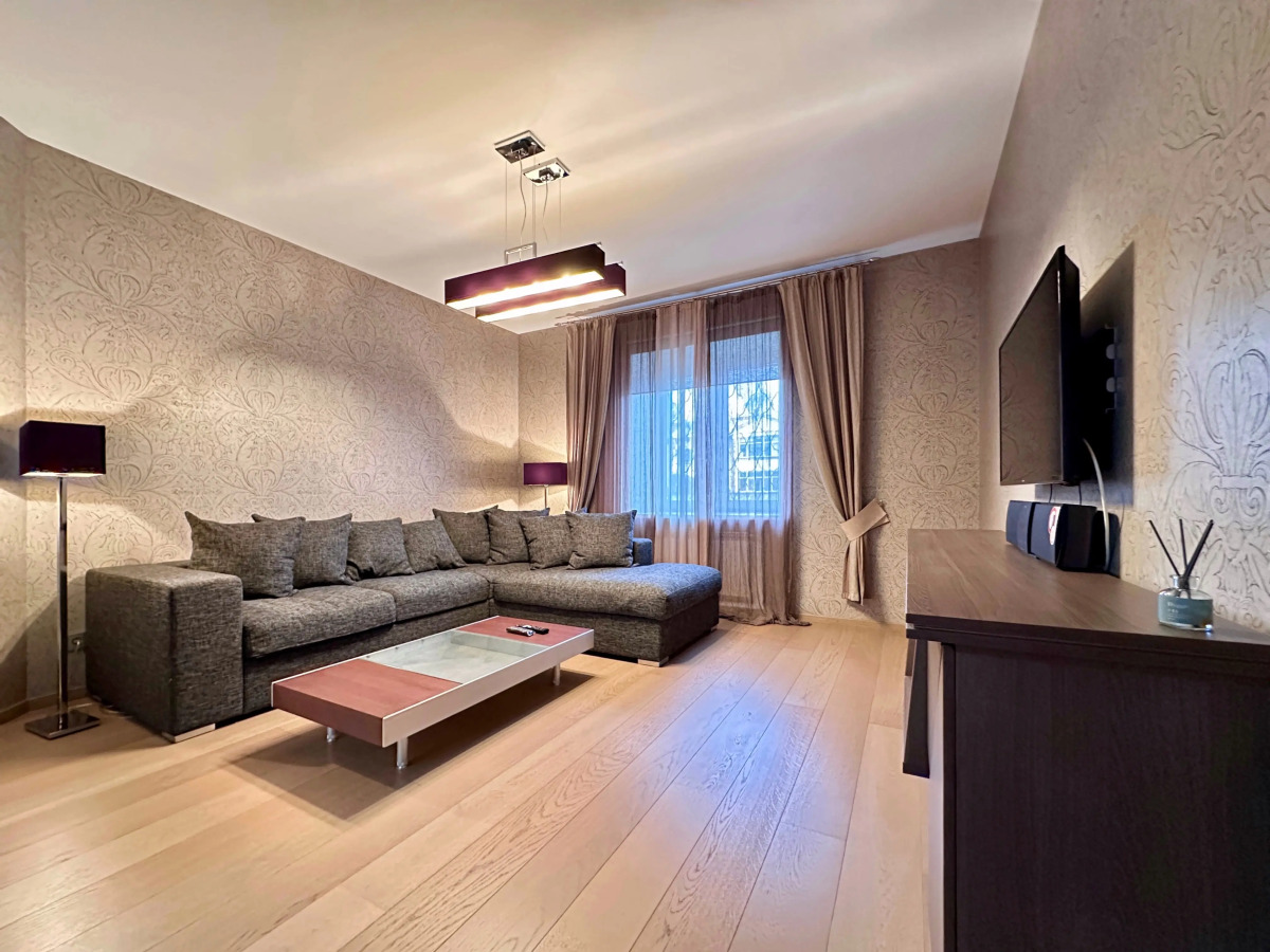 Квартира в поселке Песочный