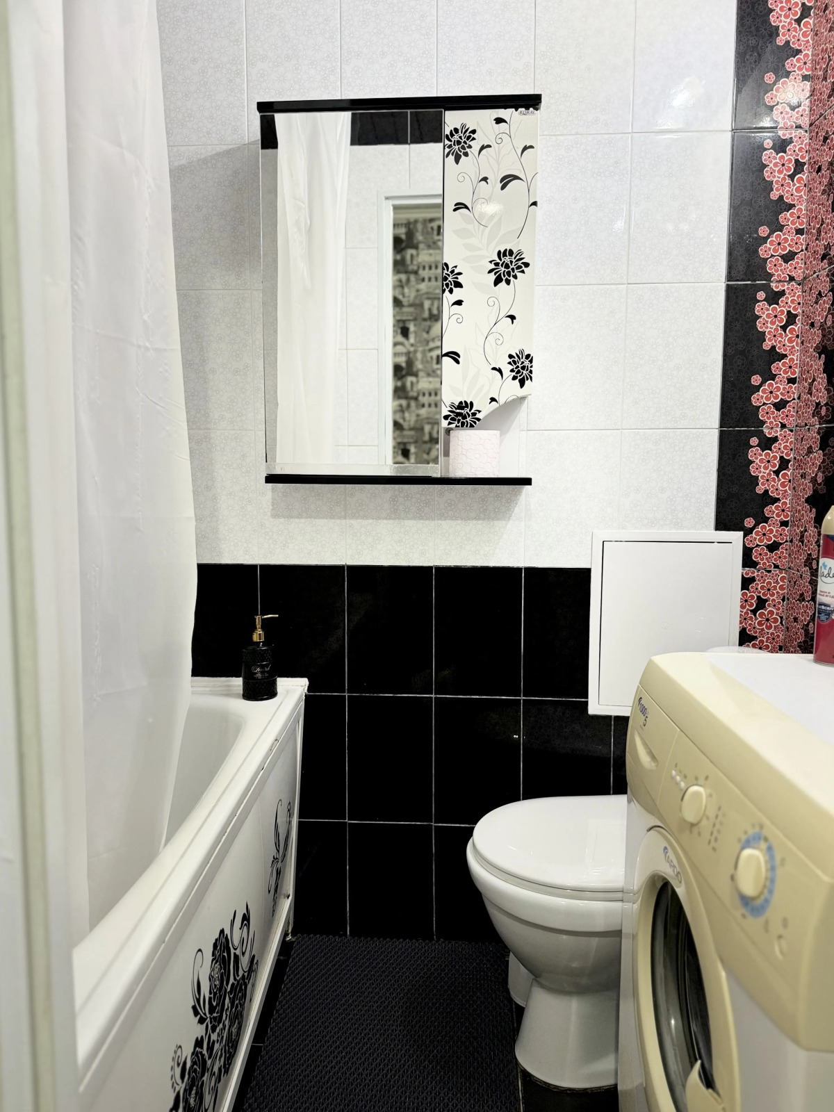 Квартира 1-й микрорайон 14